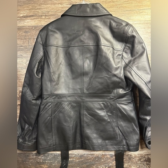 East 5th Black Leather Jacket Coat Timeless Design - Picture 8 of 8